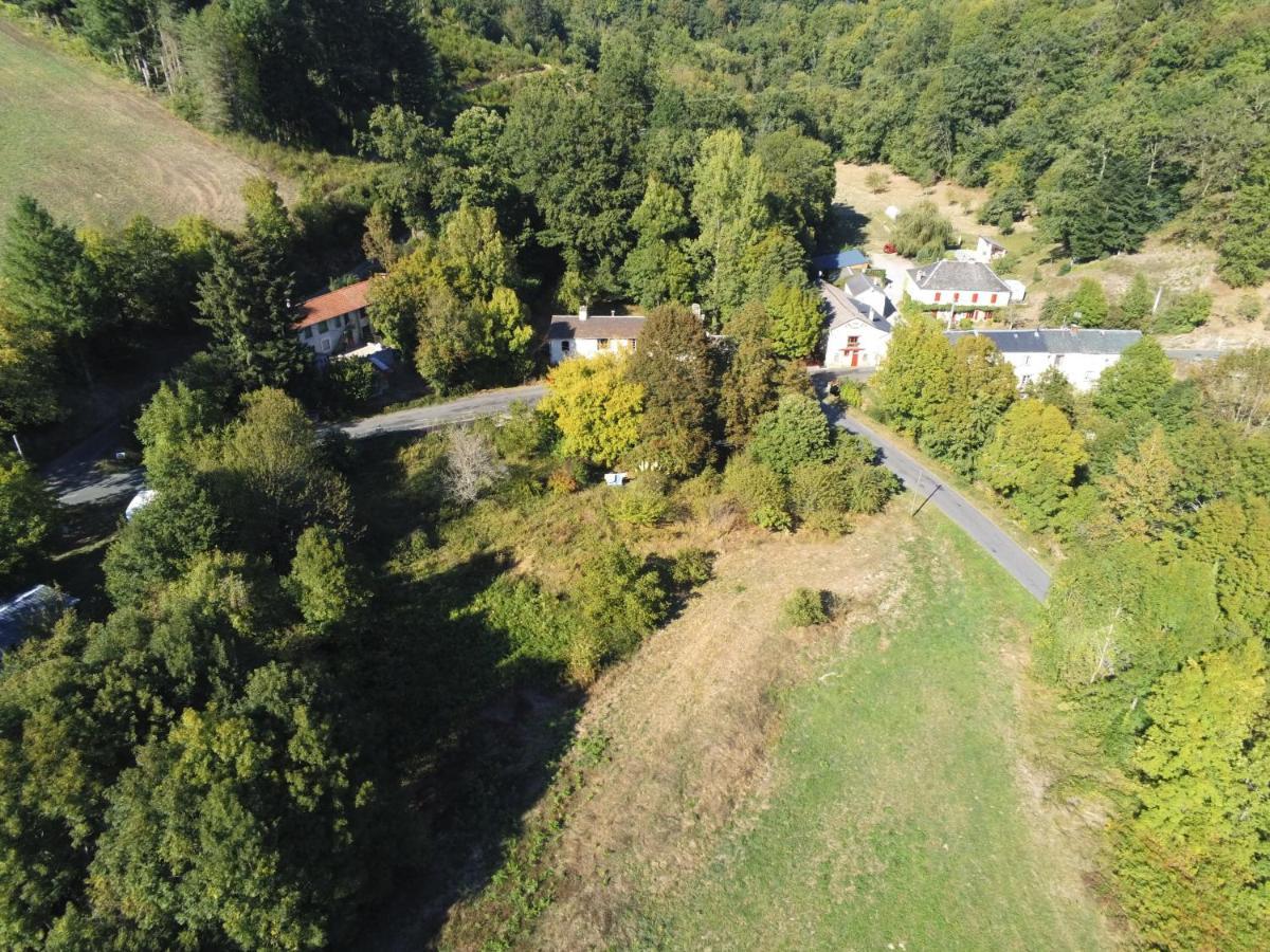 Gite Au Bord De La Riviere Gijou Saint-Pierre-de-Trivisy Экстерьер фото