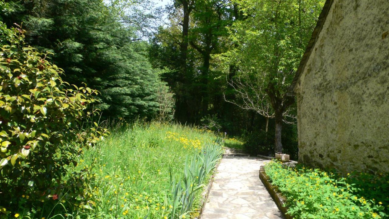 Gite Au Bord De La Riviere Gijou Saint-Pierre-de-Trivisy Экстерьер фото