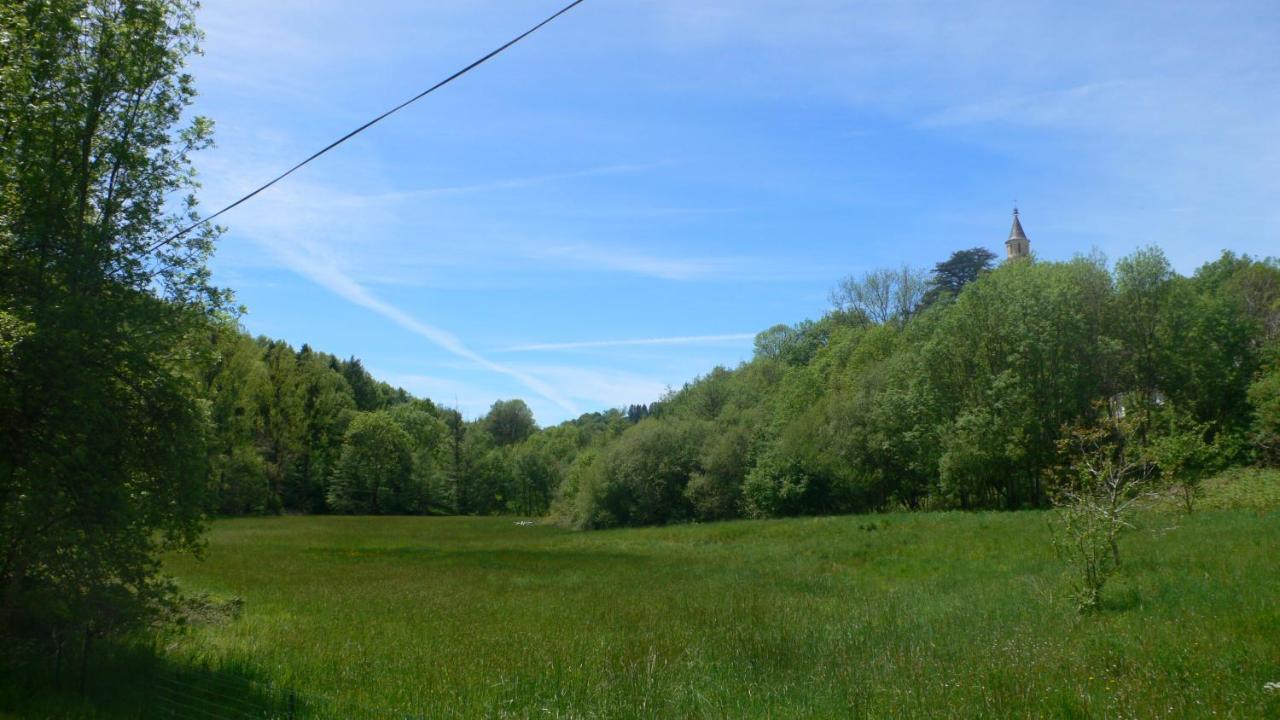 Gite Au Bord De La Riviere Gijou Saint-Pierre-de-Trivisy Экстерьер фото
