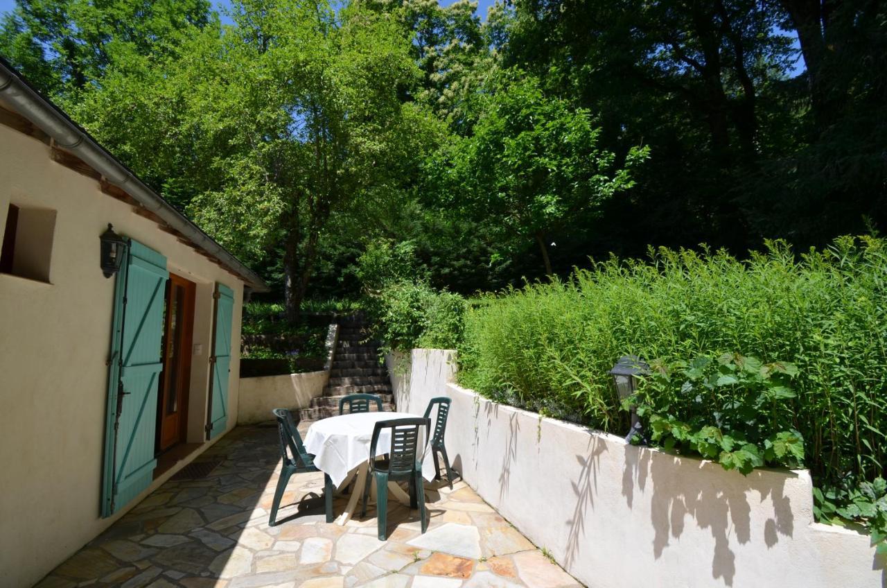 Gite Au Bord De La Riviere Gijou Saint-Pierre-de-Trivisy Экстерьер фото